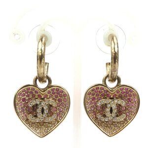 CHANEL Pink Heart Earrings